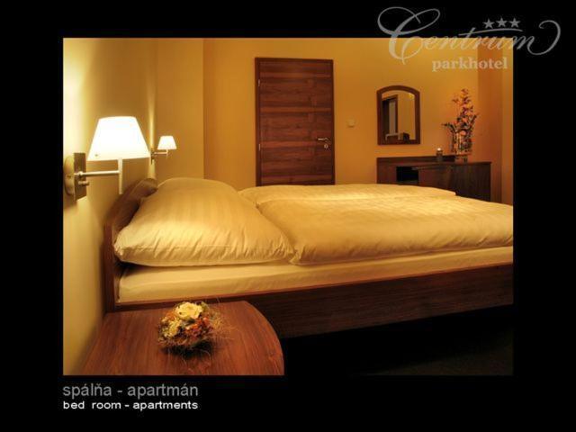 Parkhotel Centrum Spišská Nová Ves Ruang foto