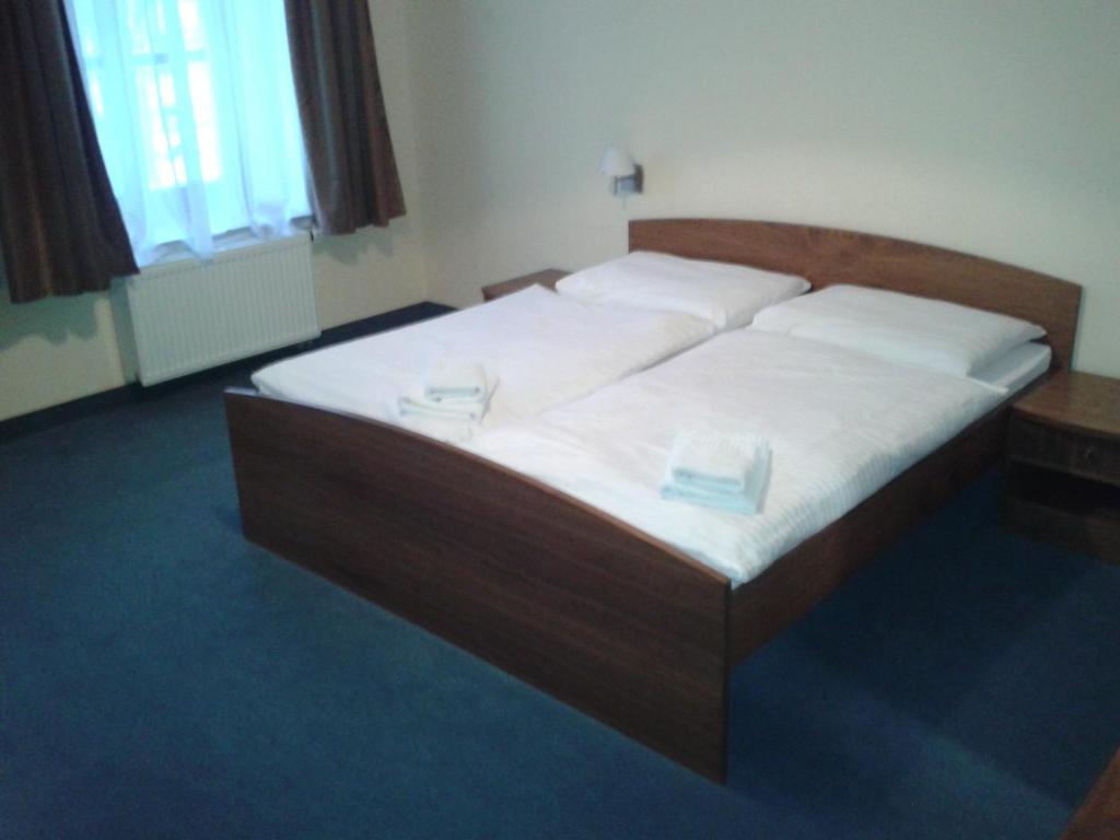 Parkhotel Centrum Spišská Nová Ves Ruang foto